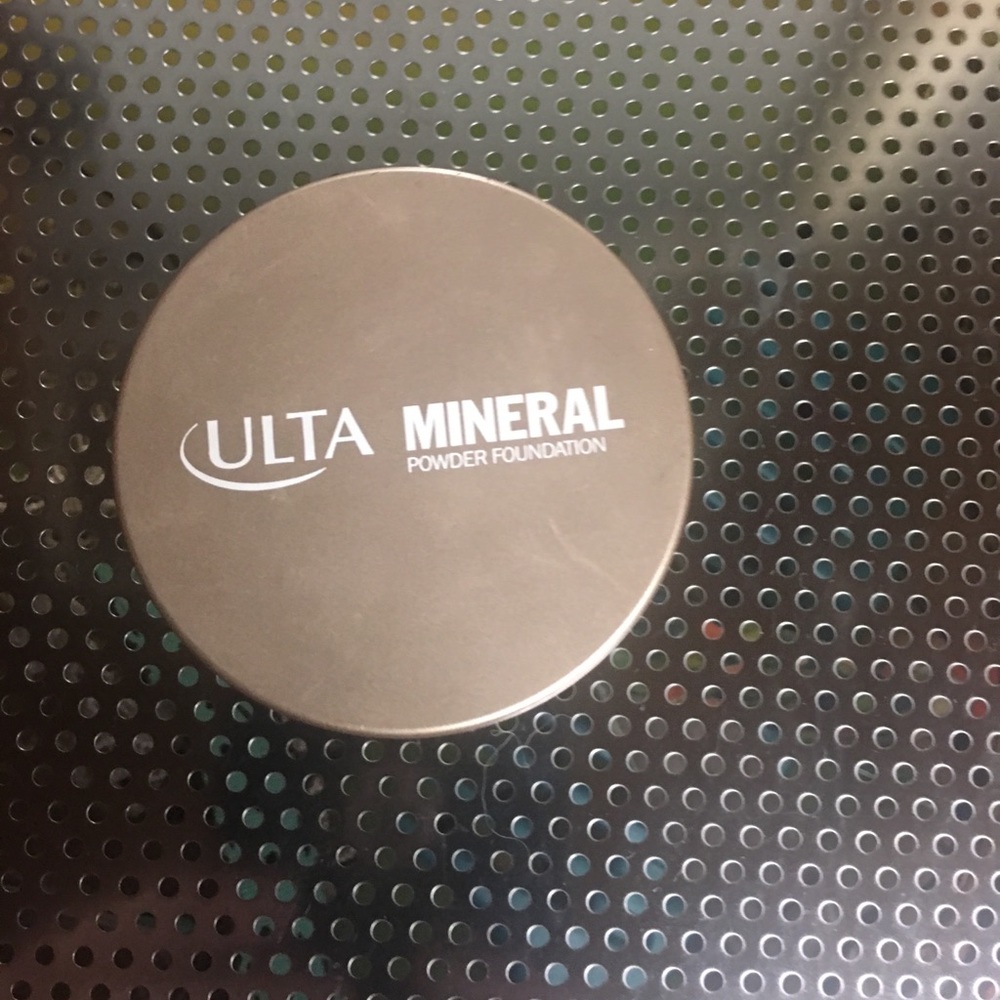 Ulta Mineral Loose Powder Foundation